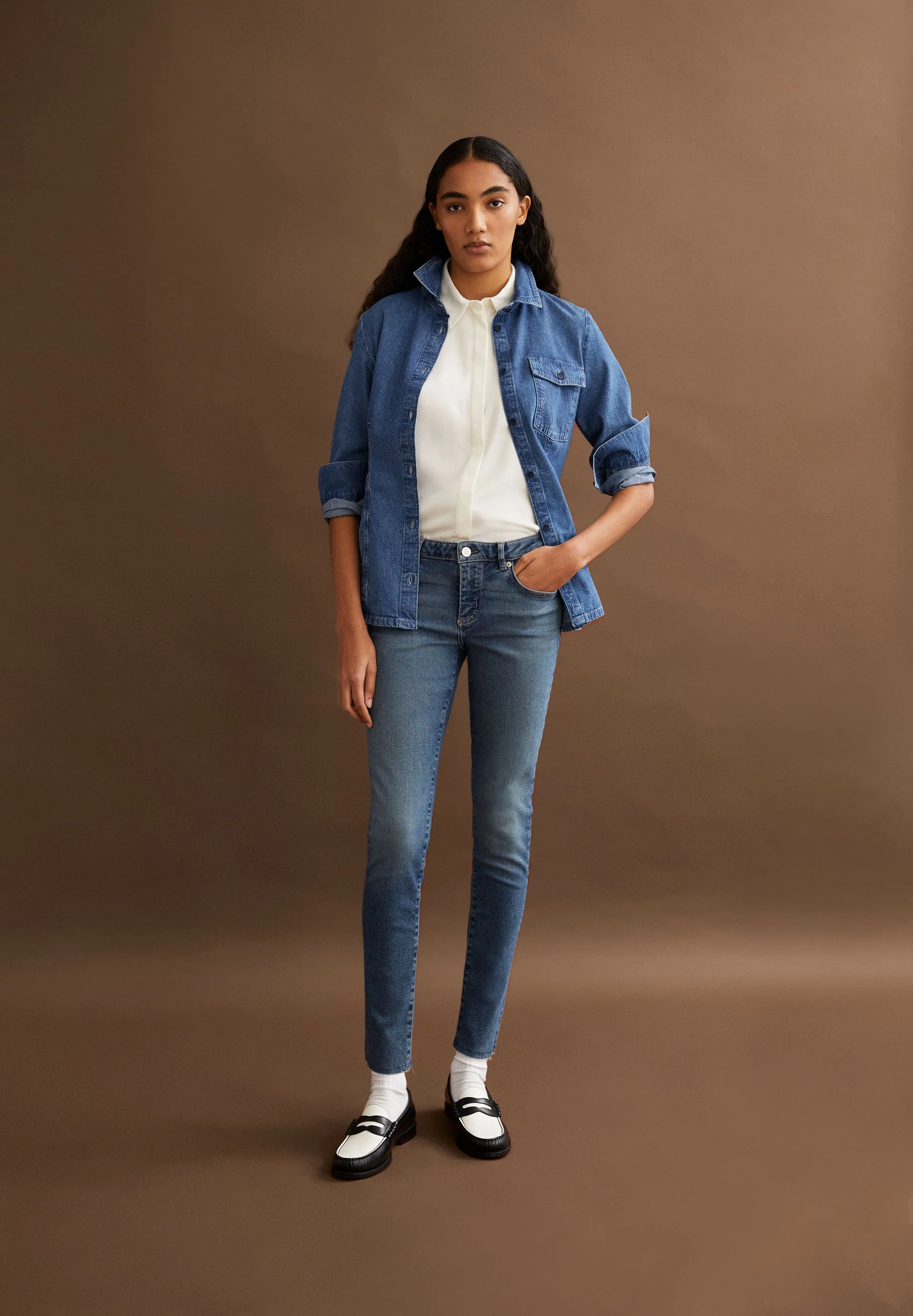 TAYNAA | dark liquid blue - Image 4