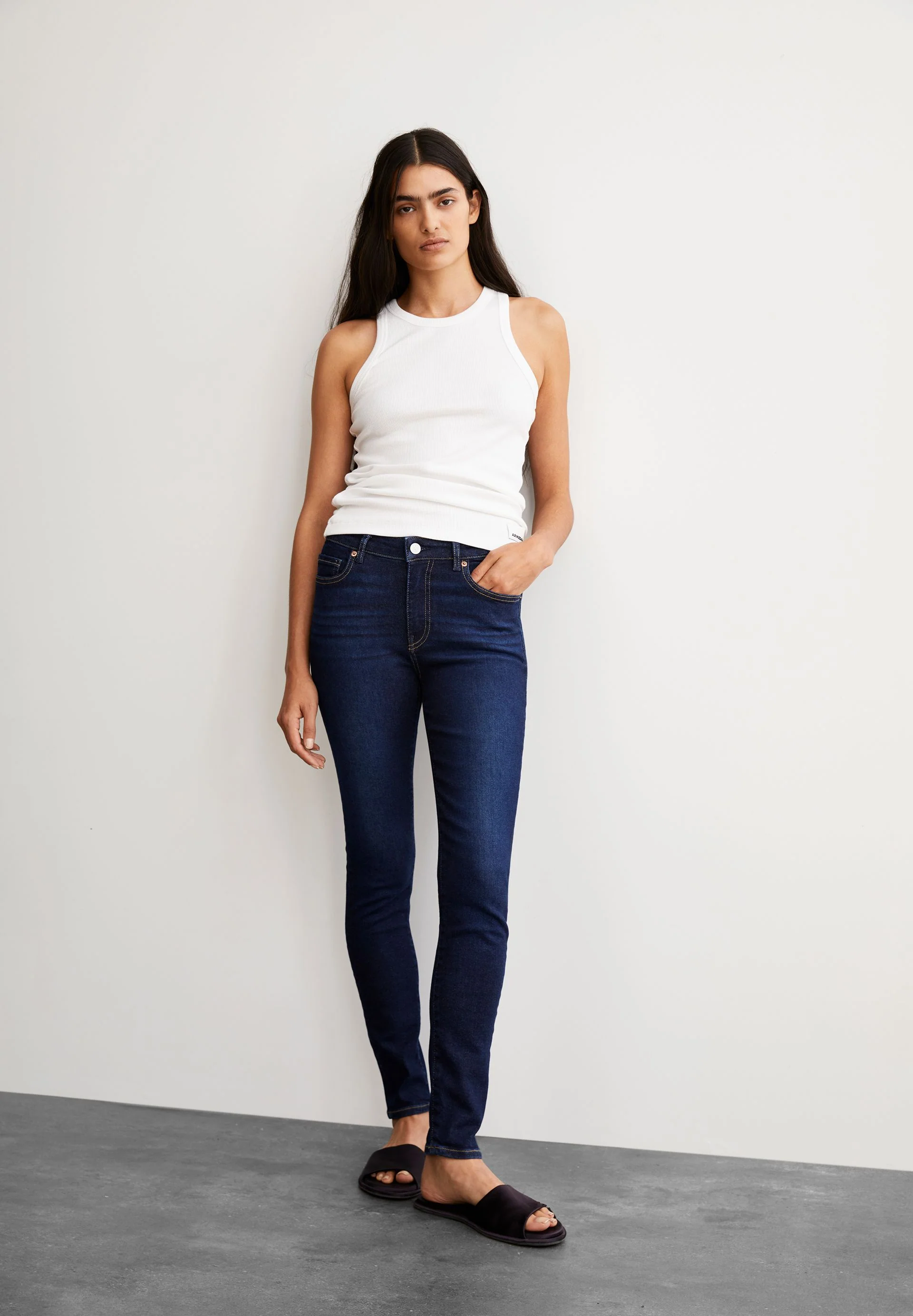 TILLAA MID WAIST SKINNY JEANS | demure - Image 4