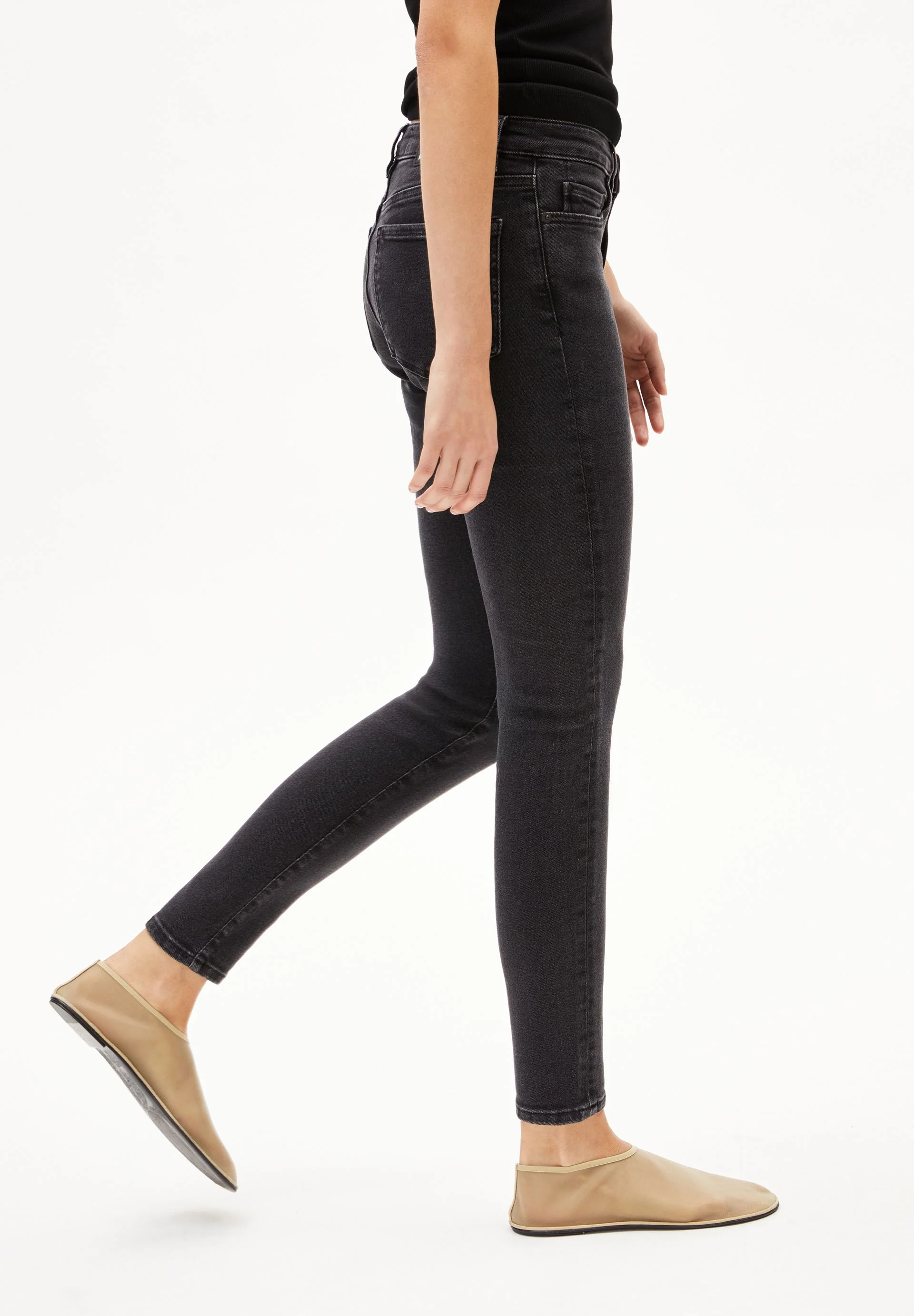 TILLAA | true black washed - Image 6