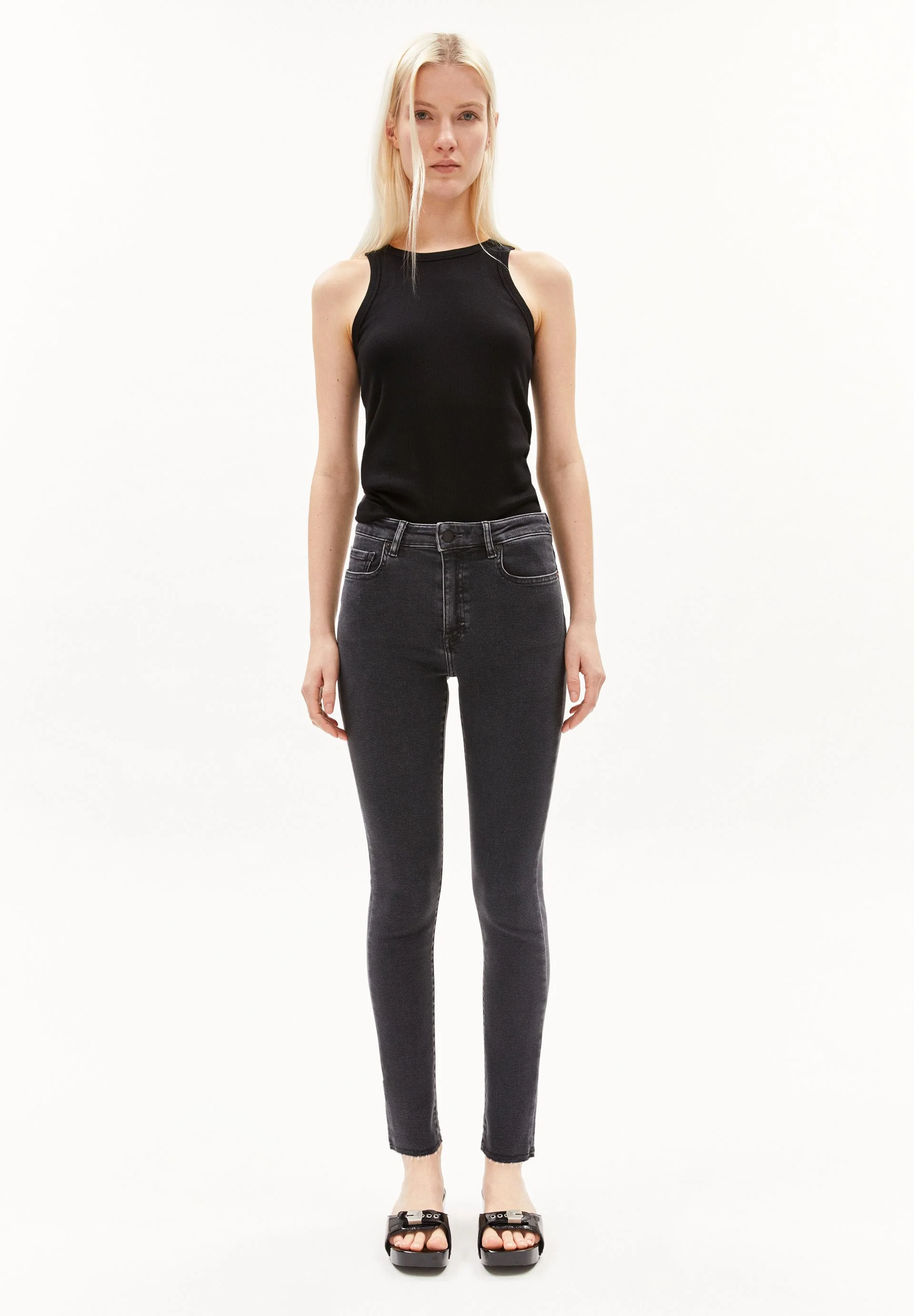 TILLAA X RÅ HEM | light black dnm - Image 5