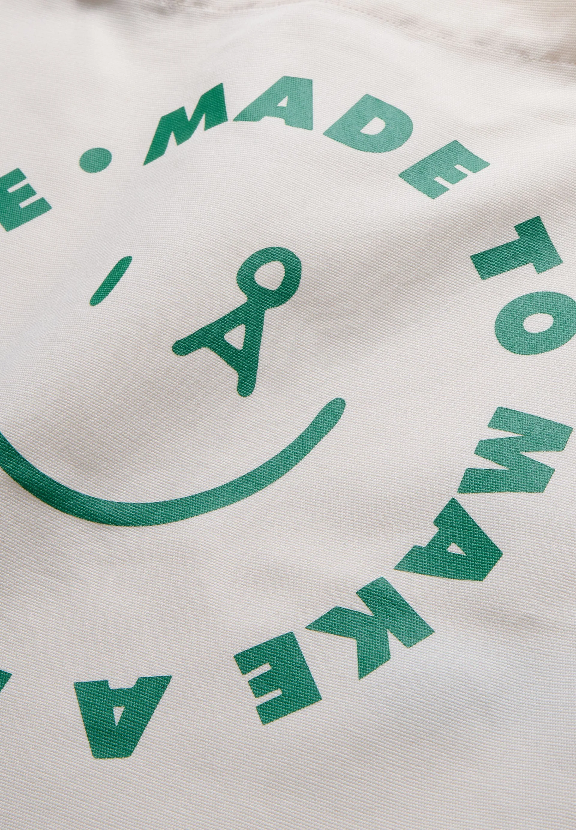 TOTAA SMILEY TOTE BAG | oatmilk - Image 5