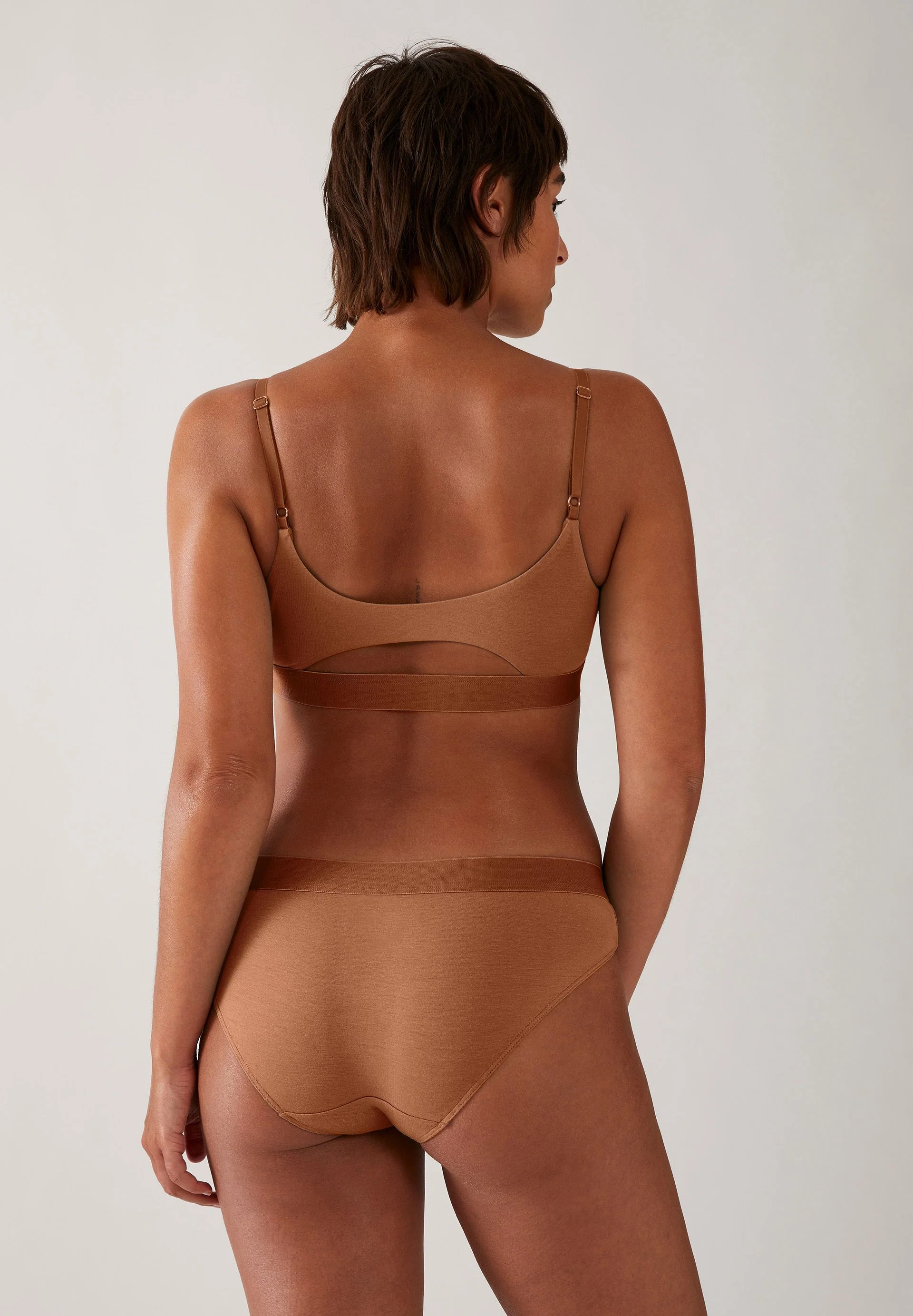 TOVAA BRALETTE | nutshell - Image 2