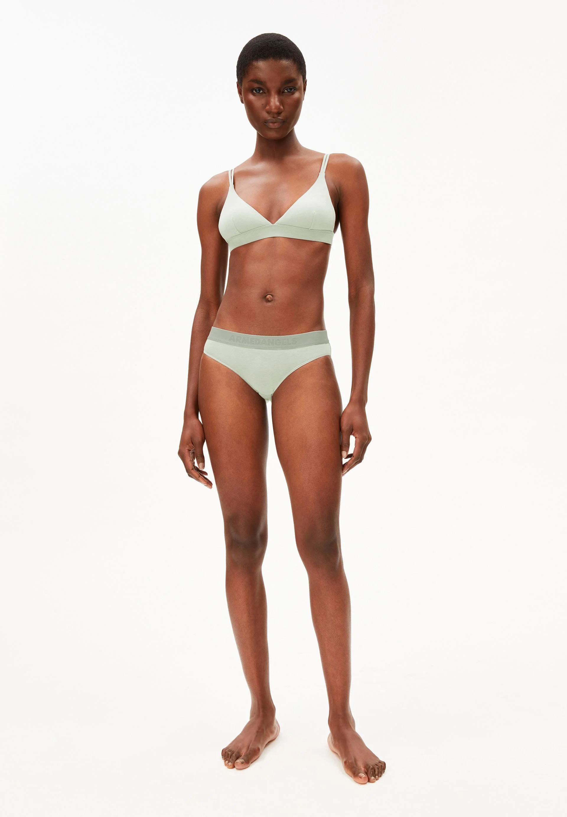 TRINAA SLIP | foam - Image 5