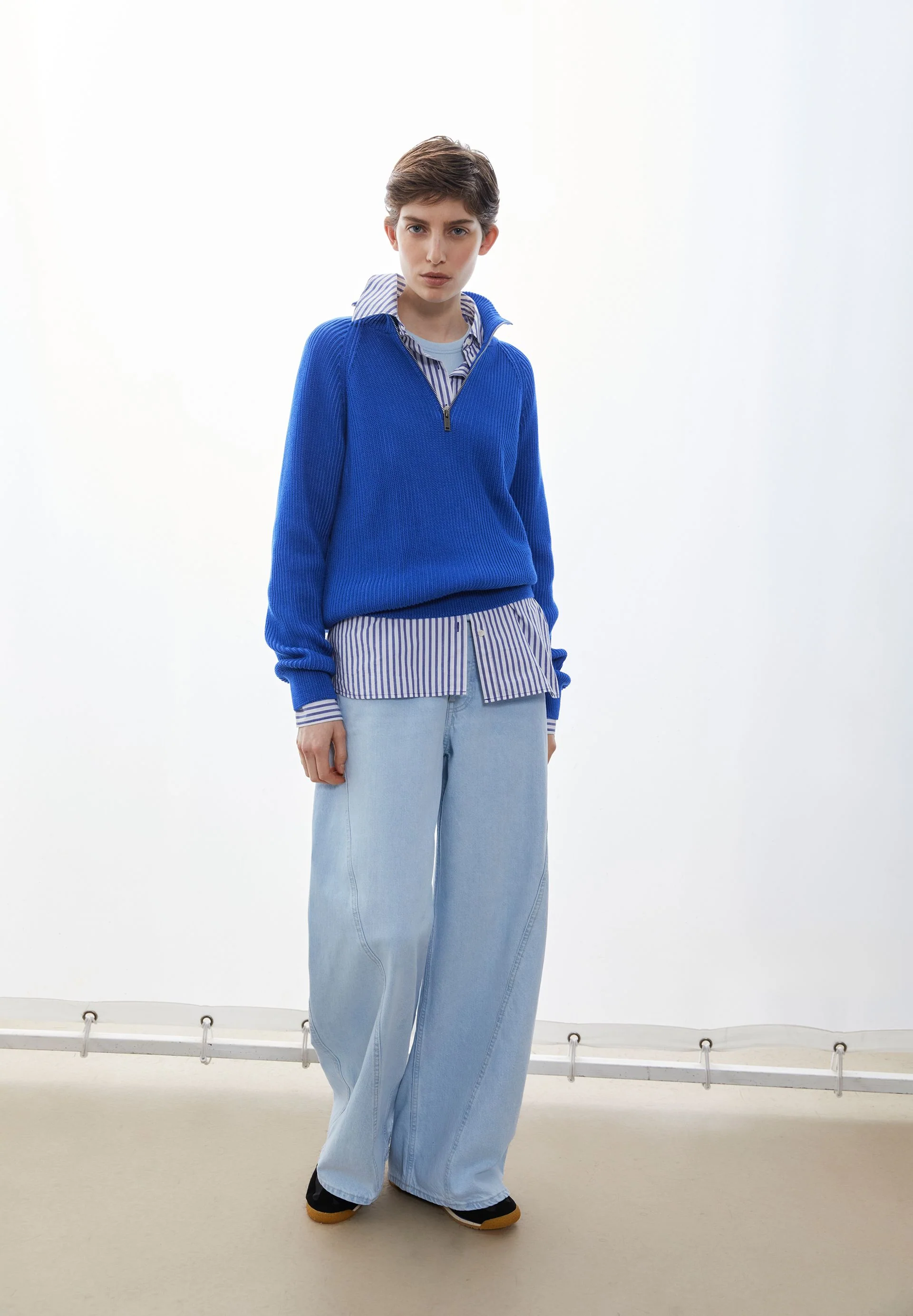 VANISÉ  STRICKTROYER | dynamo blue-light dynamo blue - Image 4
