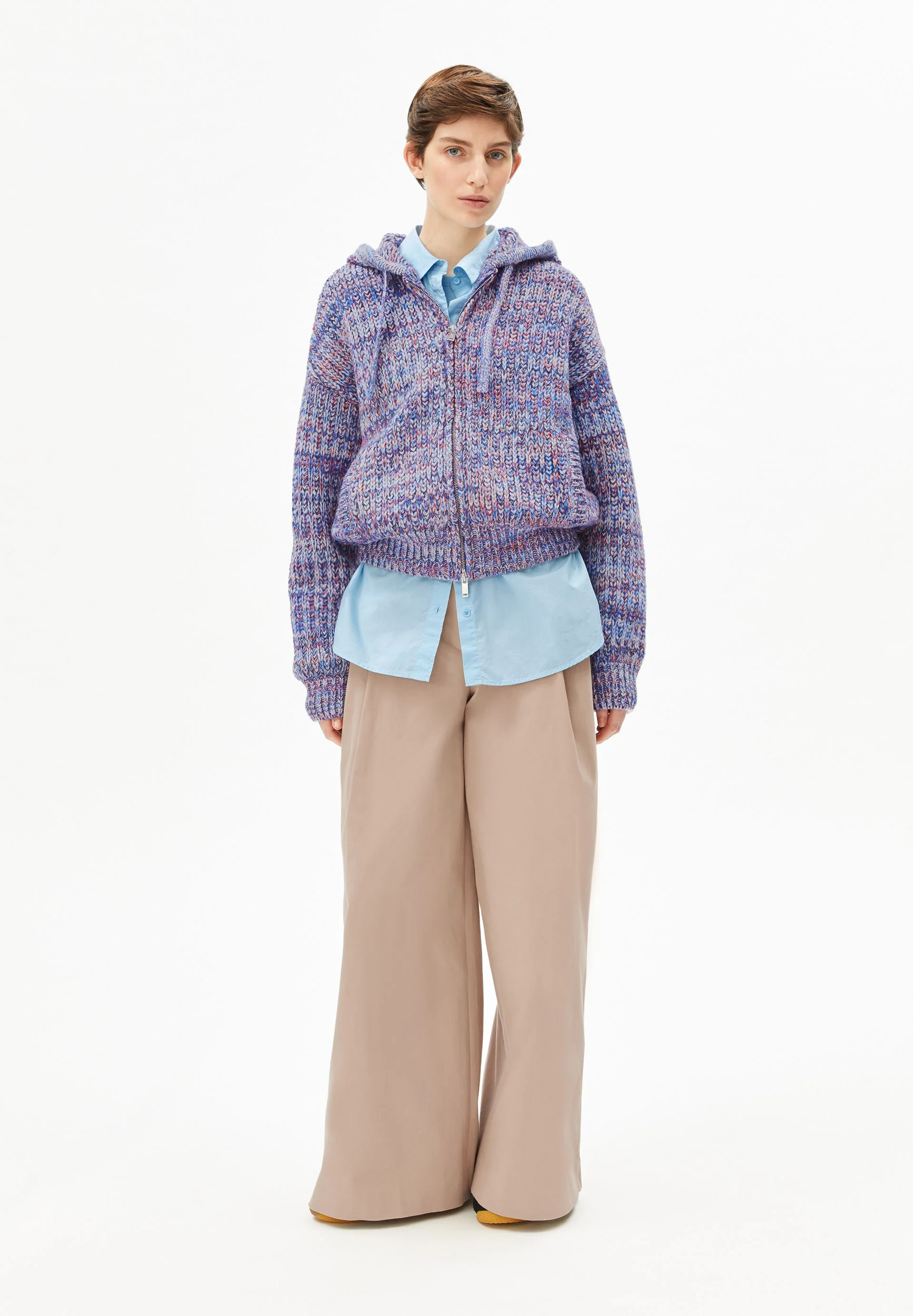 UN-WASTED STRICKHOODIE | dark poppy-dynamo blue-oatmilk - Image 5