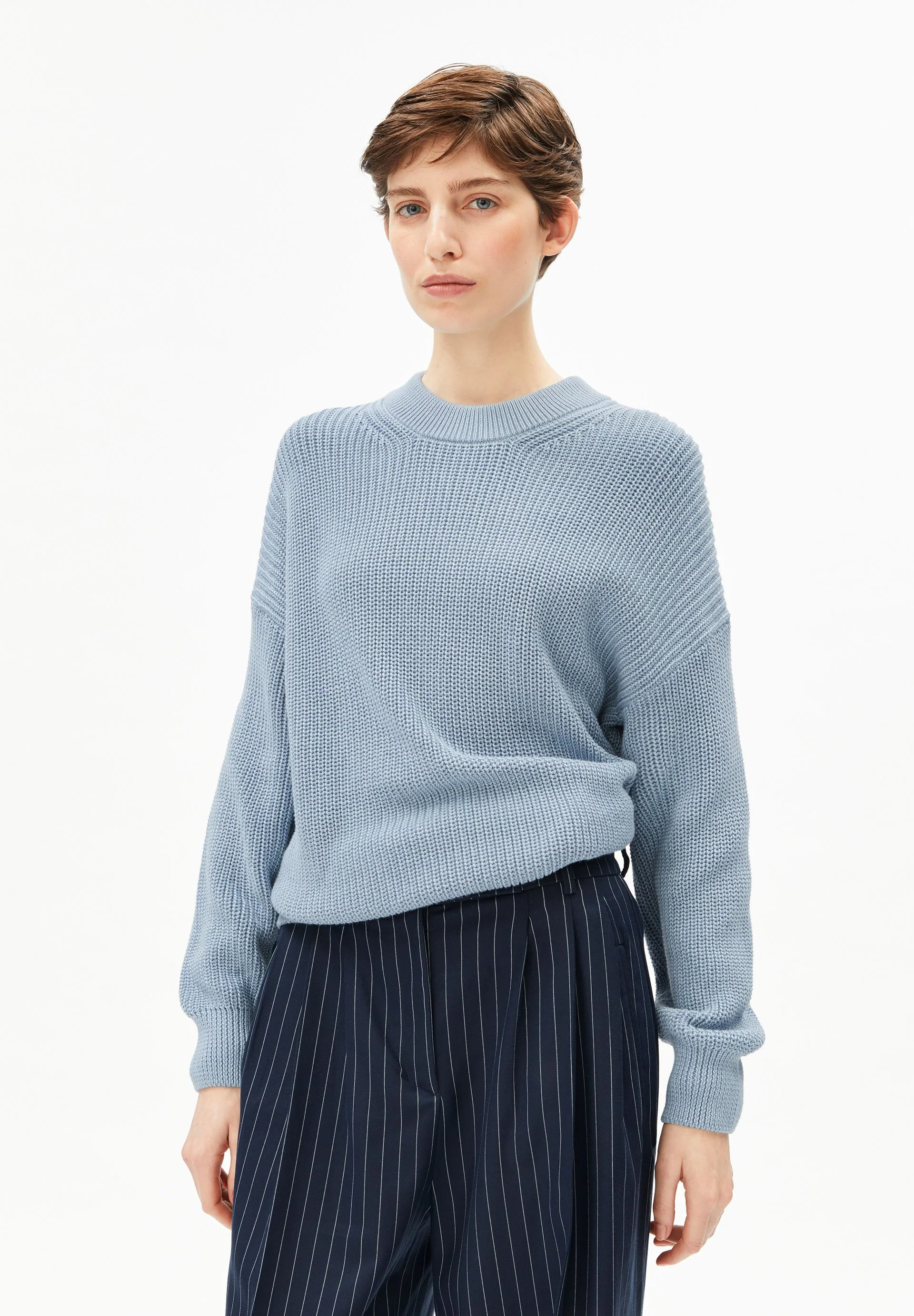 VANISÉ KNIT SWEATER - Image 2