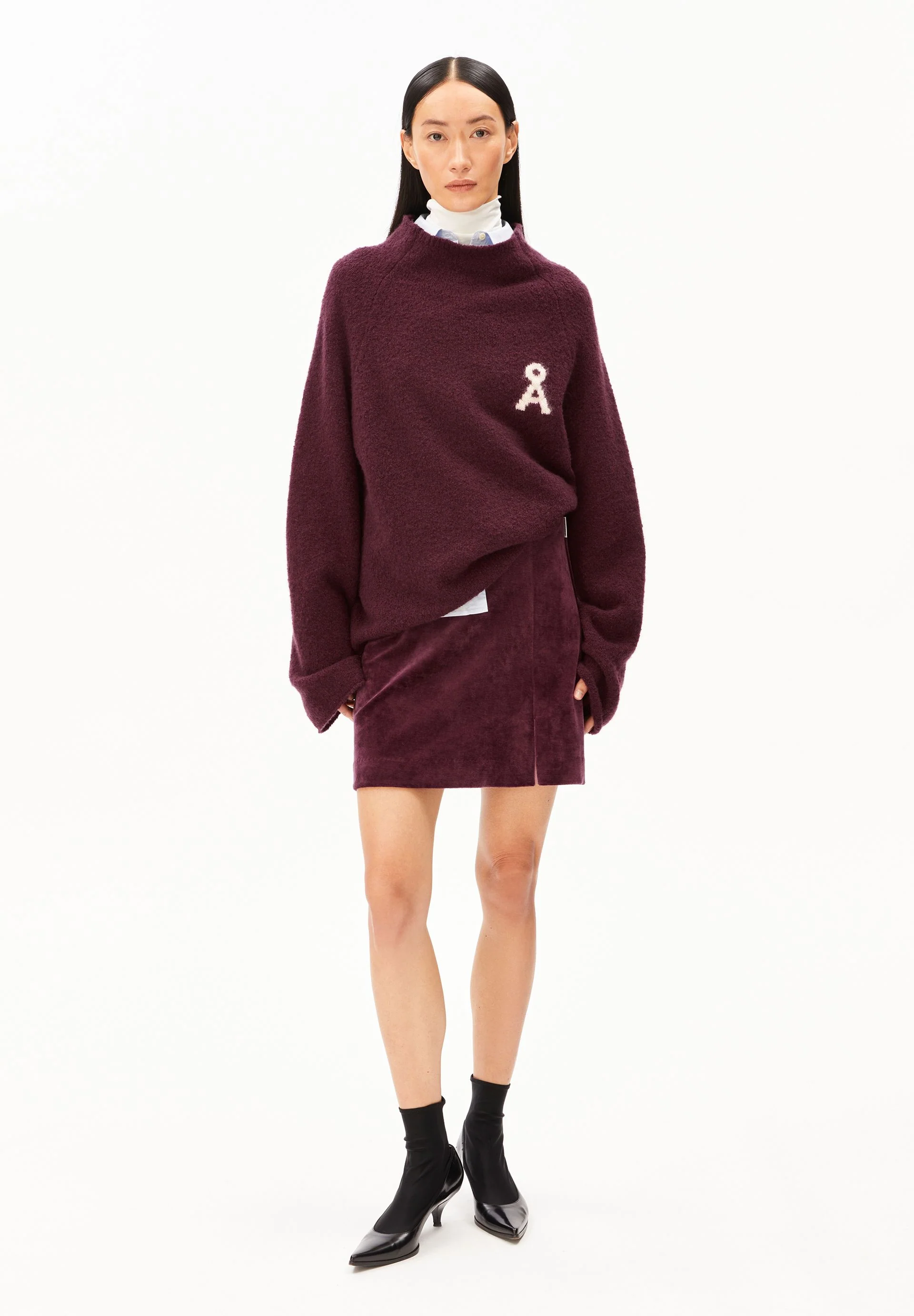 VANJARAA VELVET | dark cranberry - Image 5