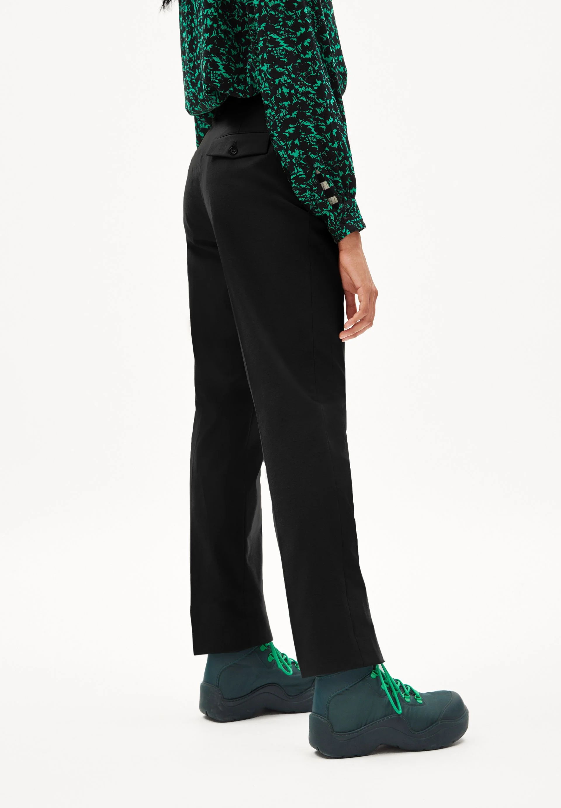 VARMAA BRUSHED | black - Image 2