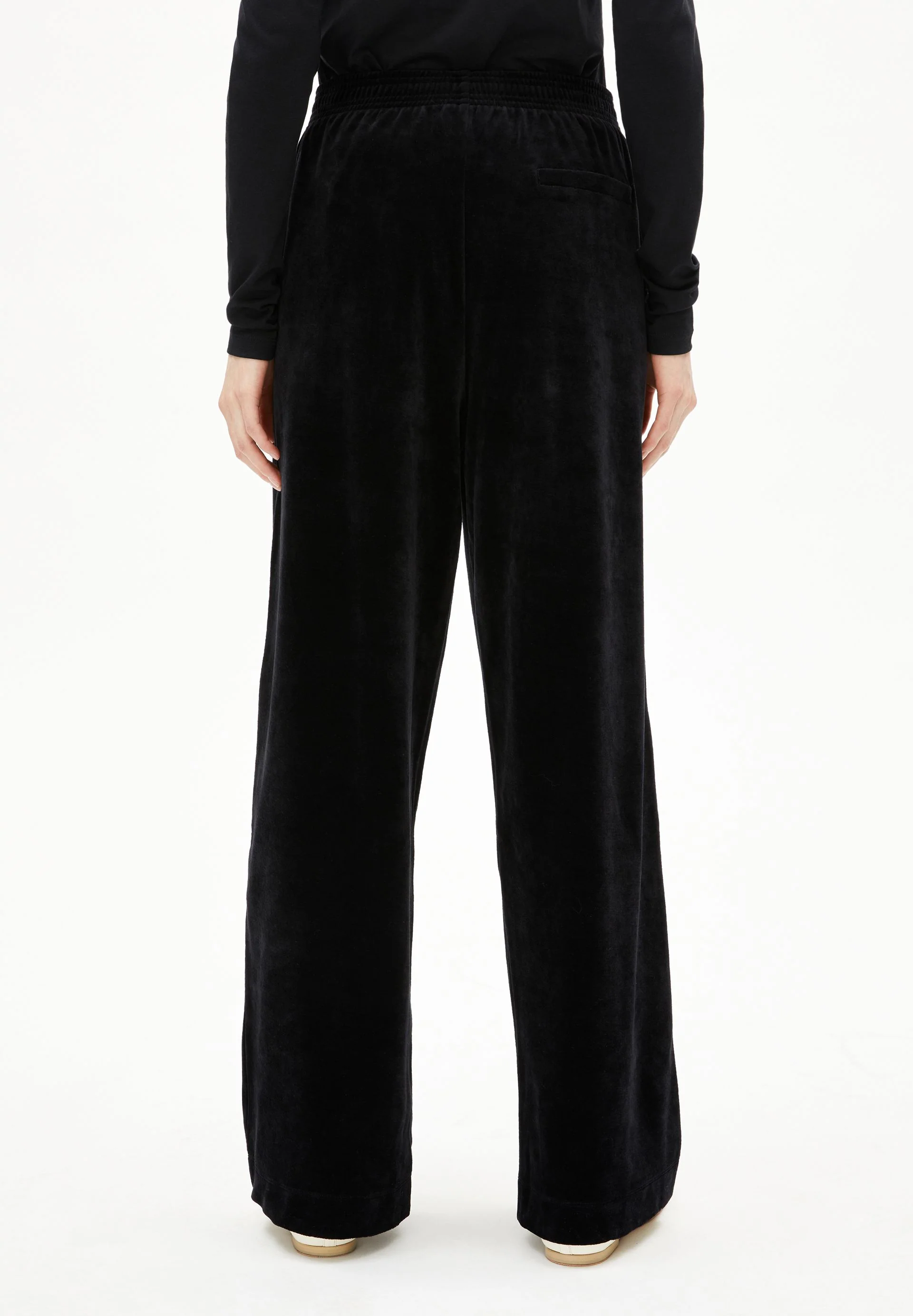 VATINAA VELVET | black - Image 2