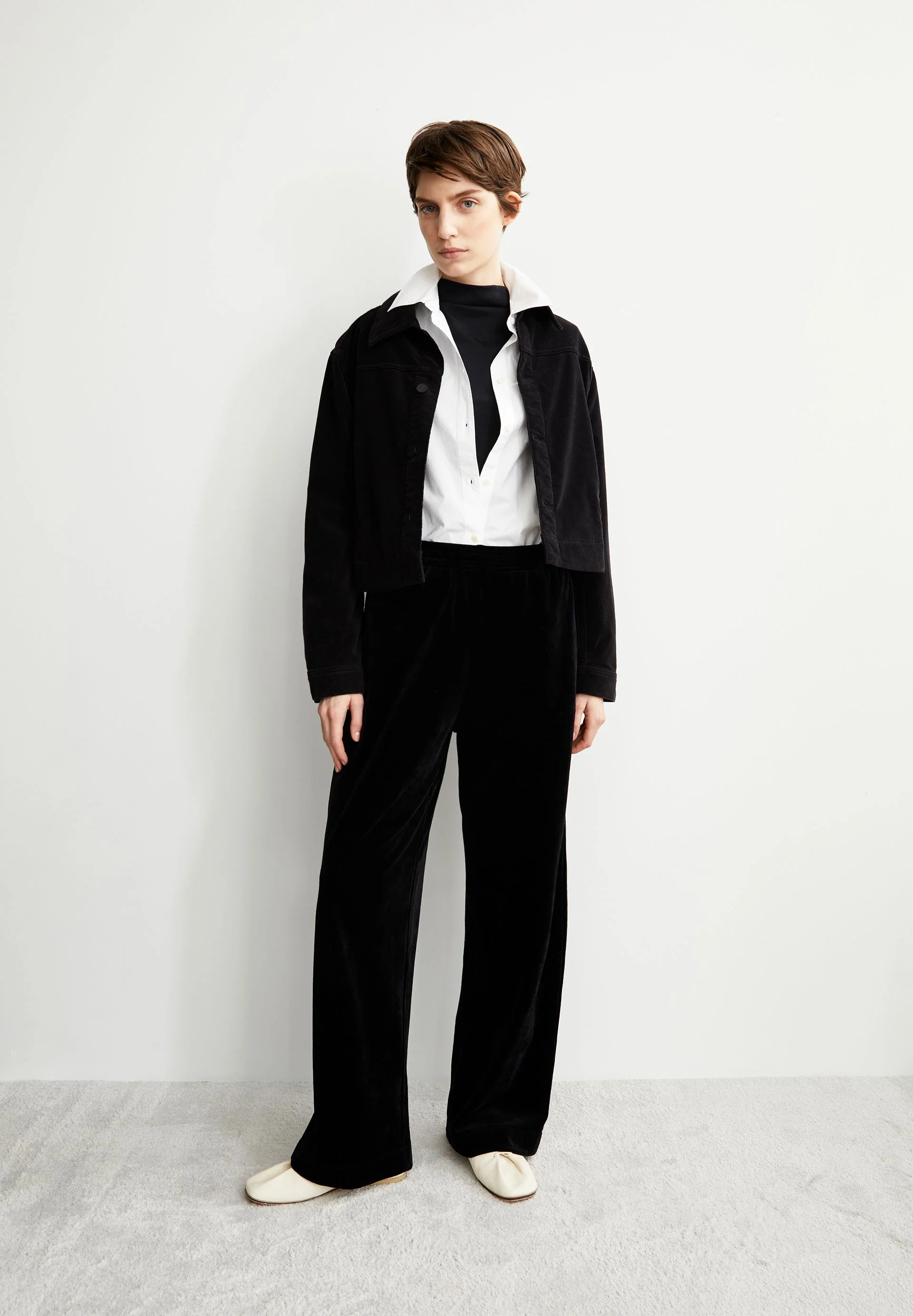 VATINAA VELVET | black - Image 4