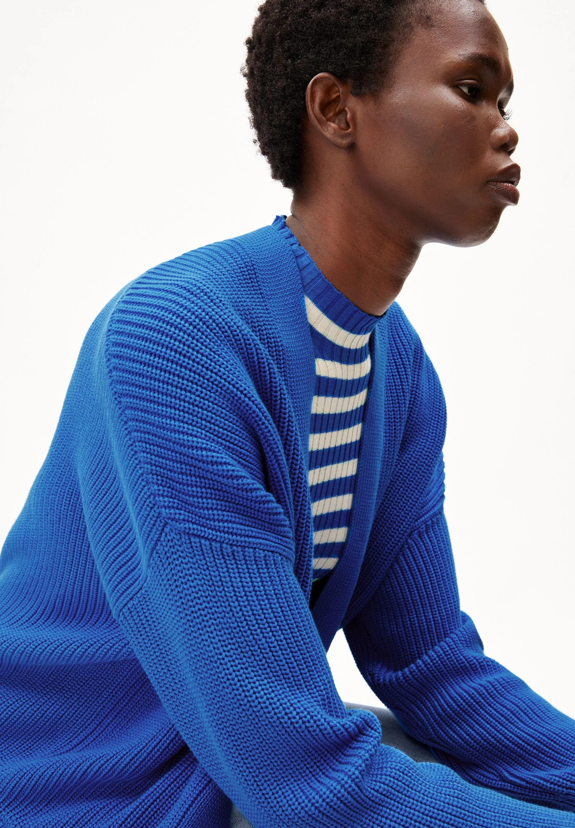 VILDAANA | warm blue - Image 3