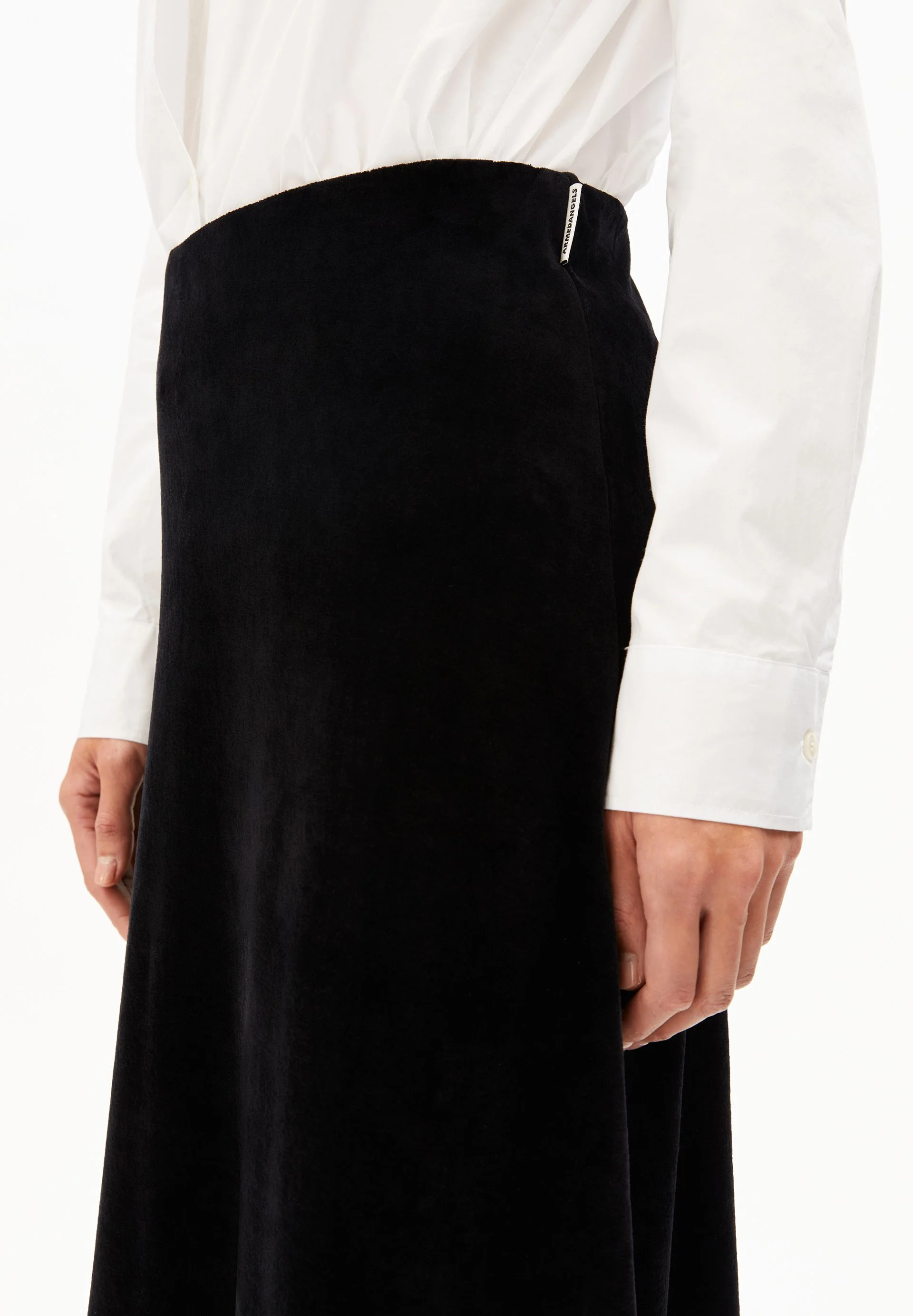 VOLAGAA SAMTROCK | black - Image 3