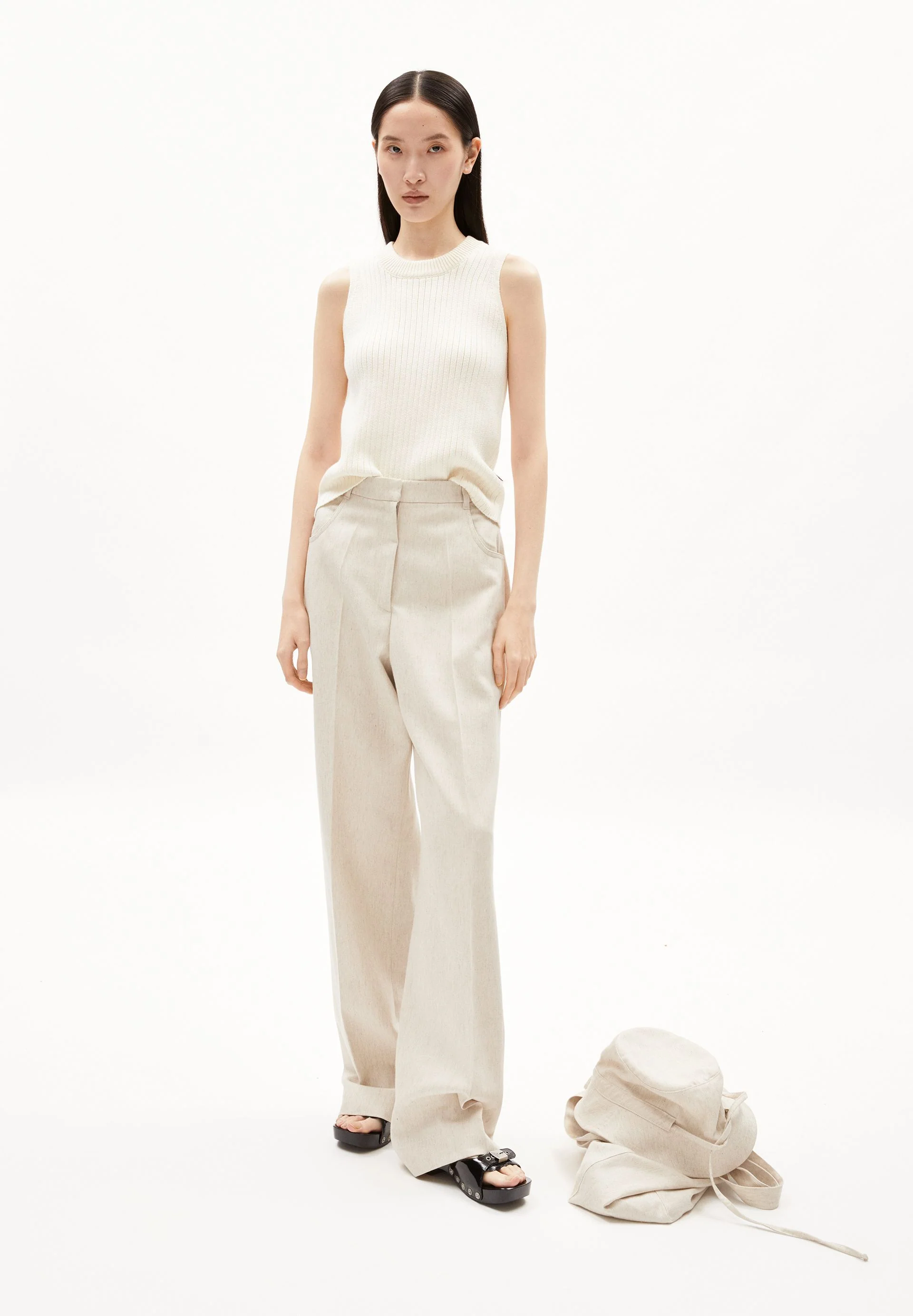 WIOLAA | off white - Image 5