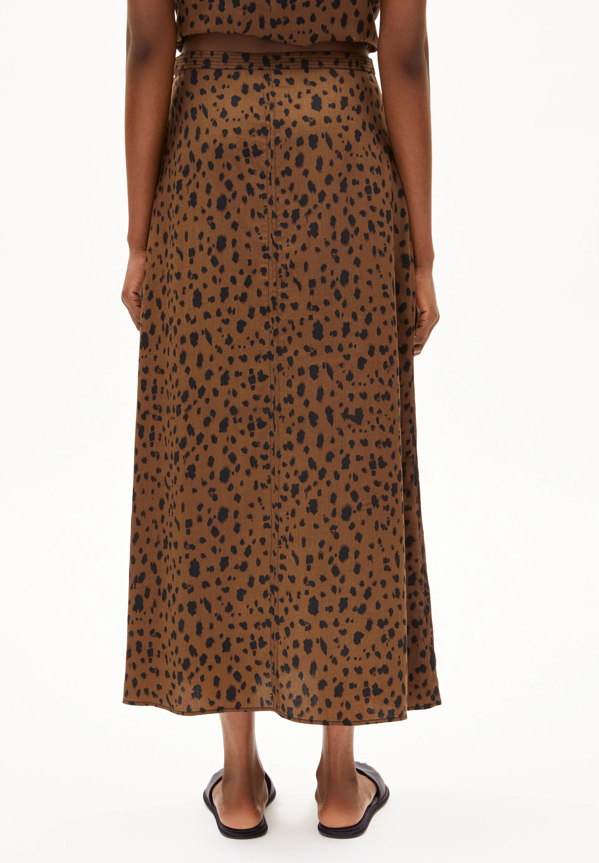 WOLAARIA LEOPAA | dark camel - Image 2