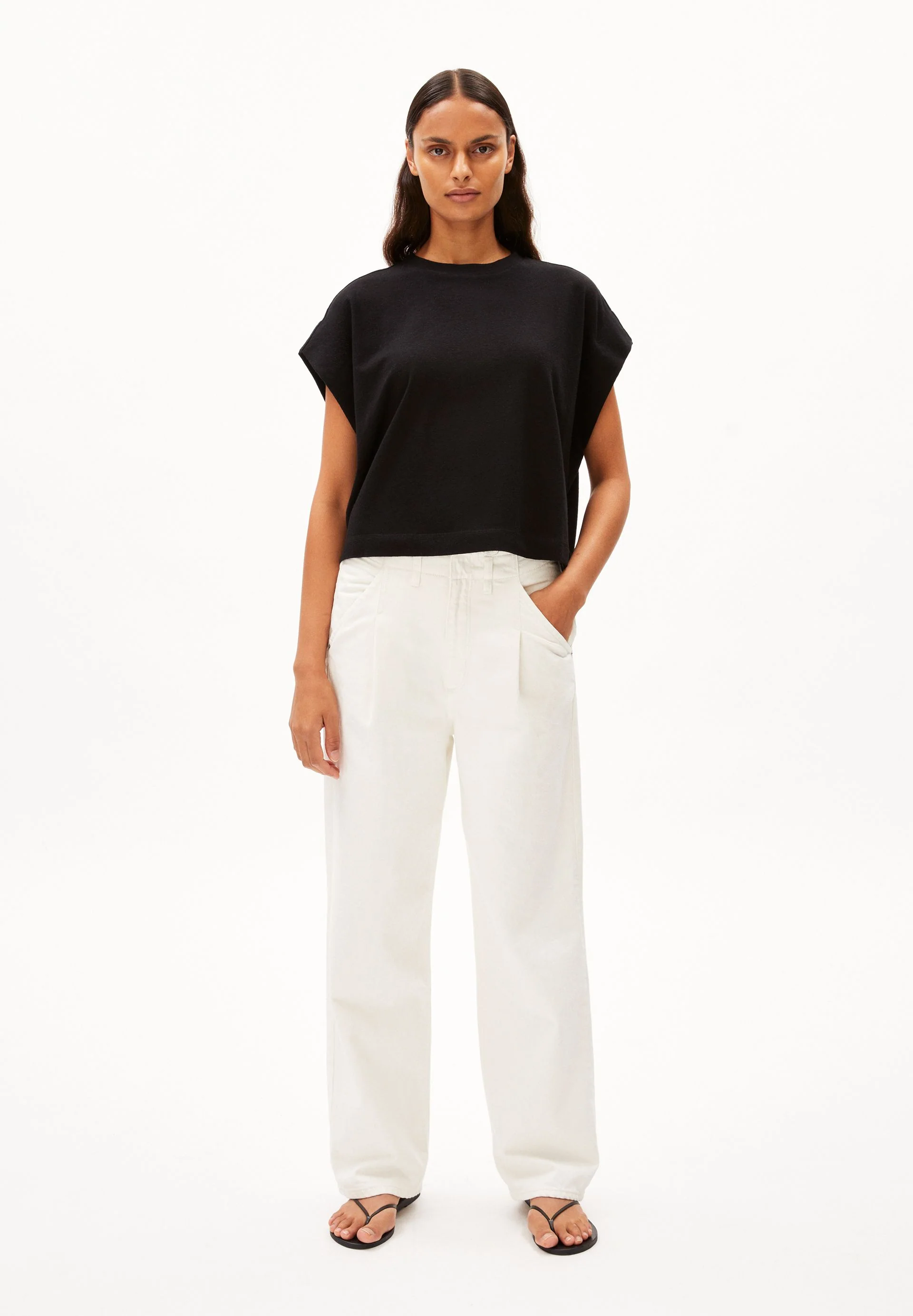XARTAA LINEN | black - Image 5