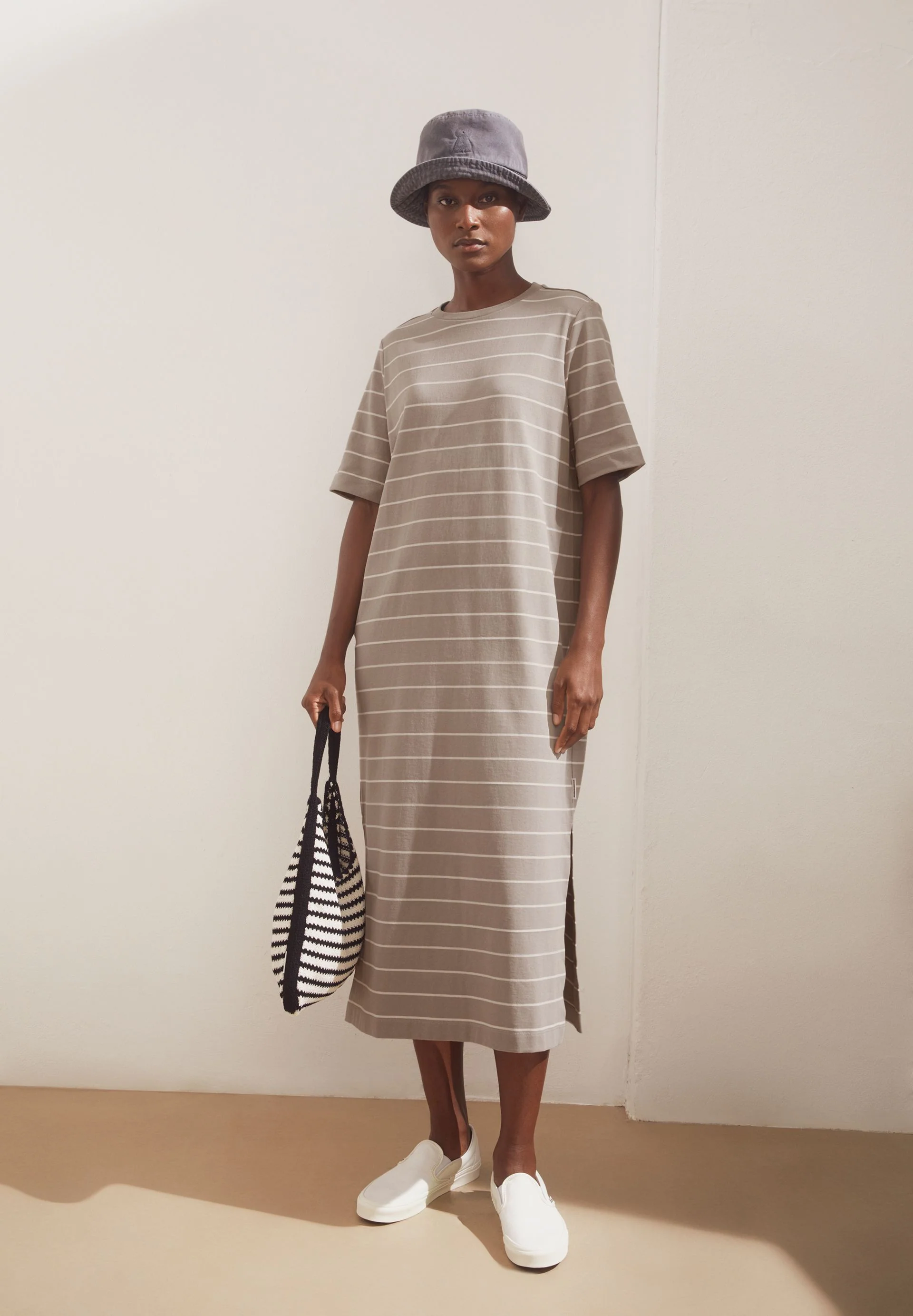 XELINAA FEIN GESTREIFTES MIDI-KLEID | seal grey-undyed - Image 4