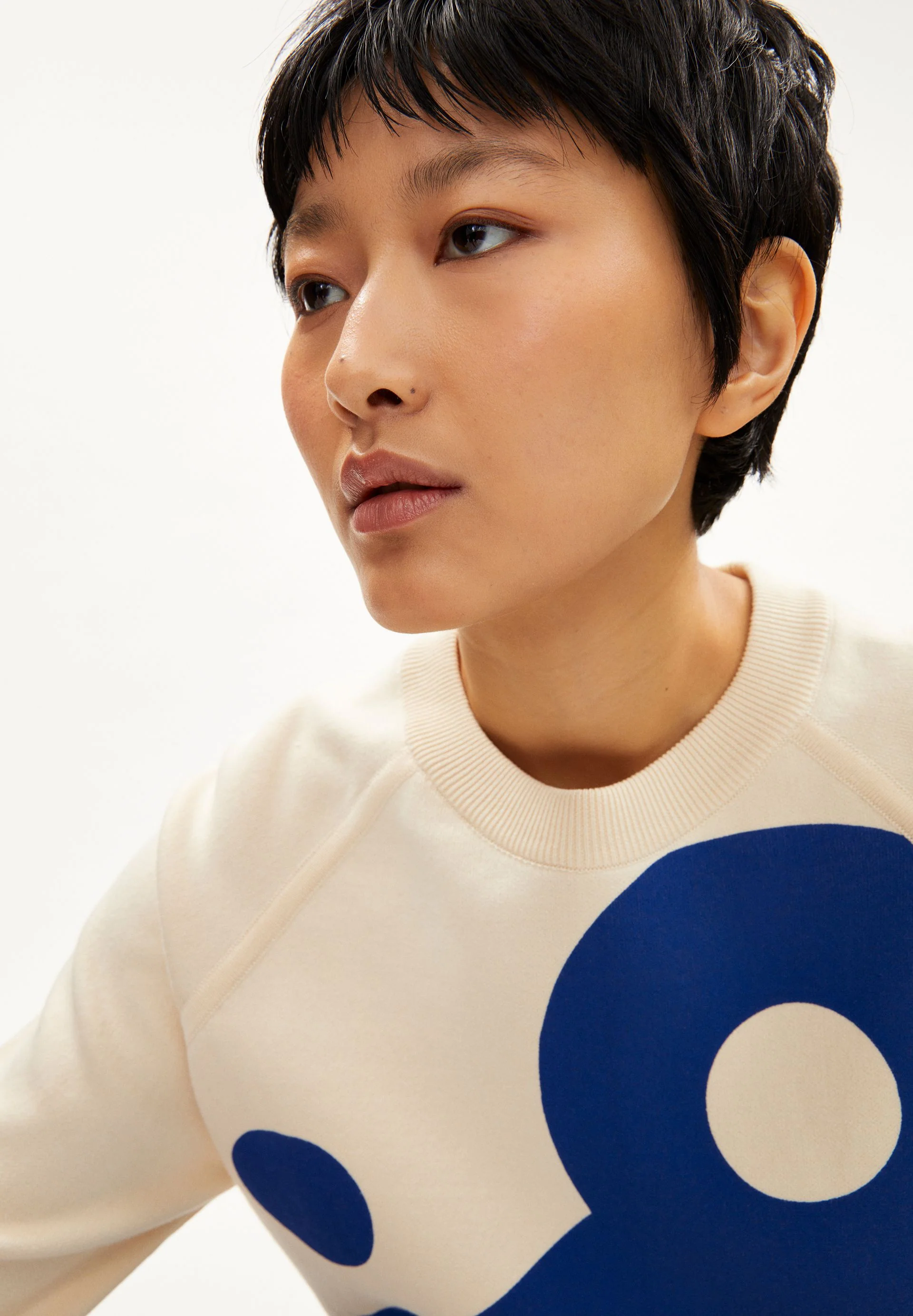 YADIRAA PLACED PRINT | oatmilk-warm blue - Image 3