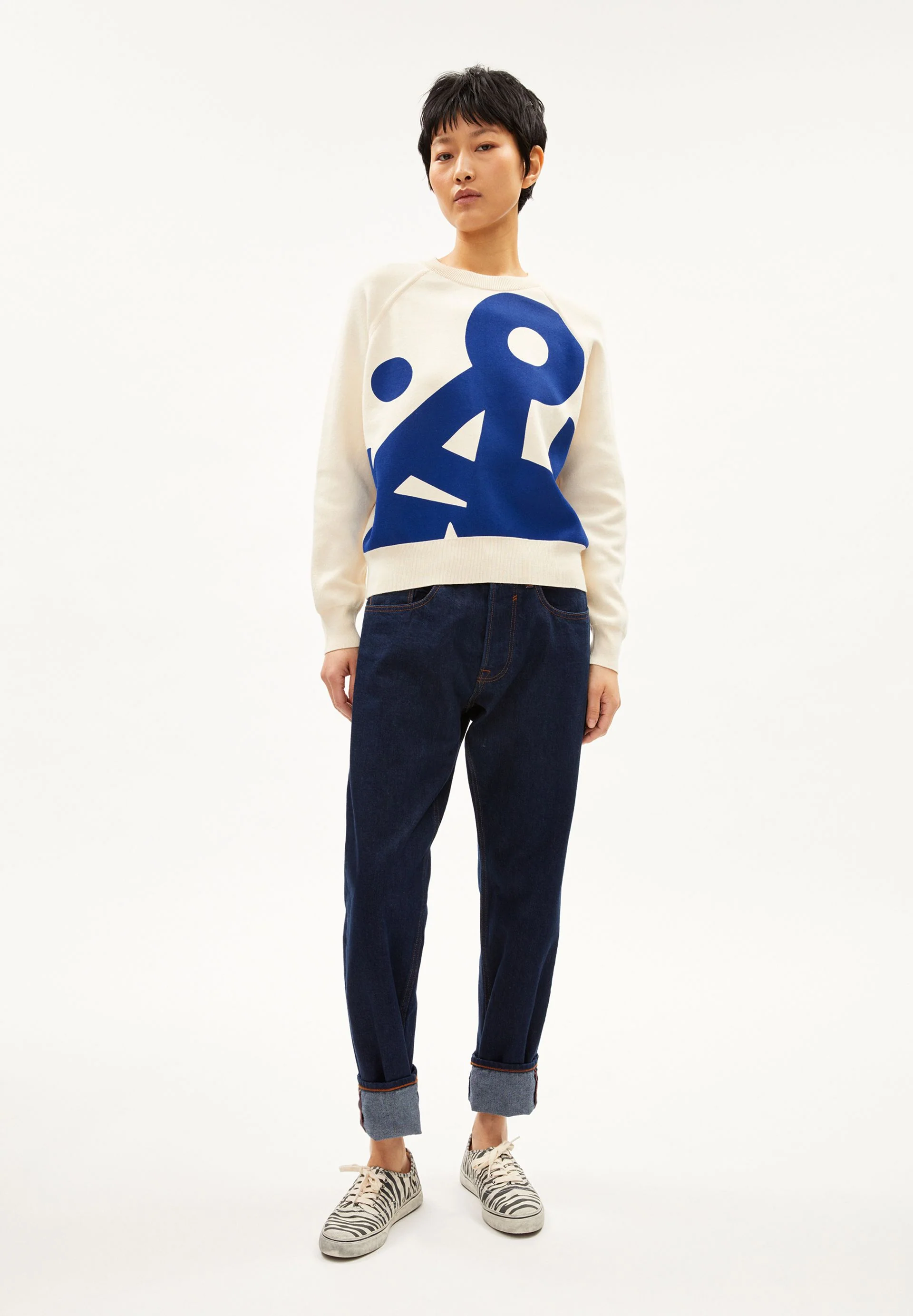 YADIRAA PLACED PRINT | oatmilk-warm blue - Image 5