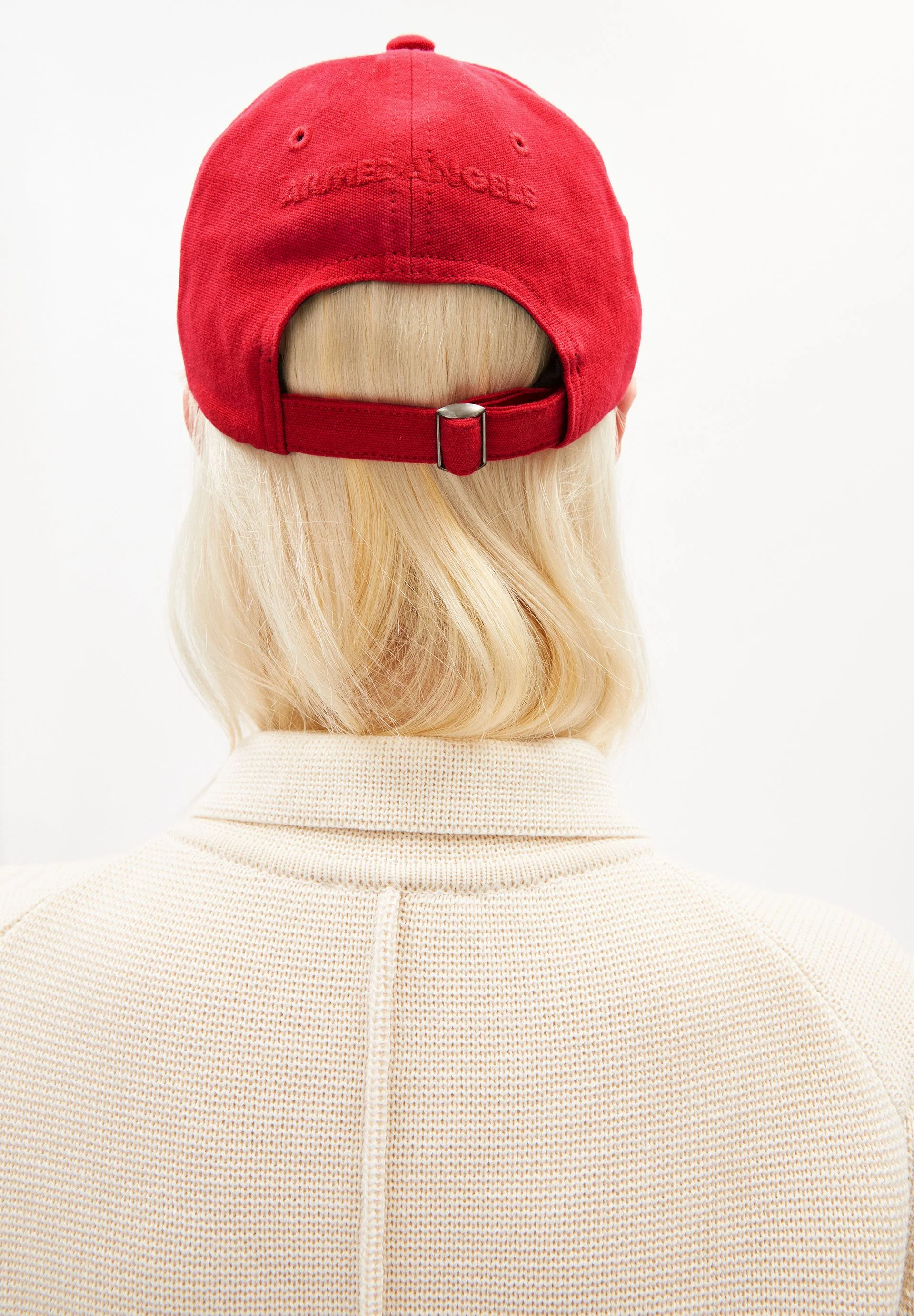 YENAAS BOLD KAPPE | dark poppy - Image 3