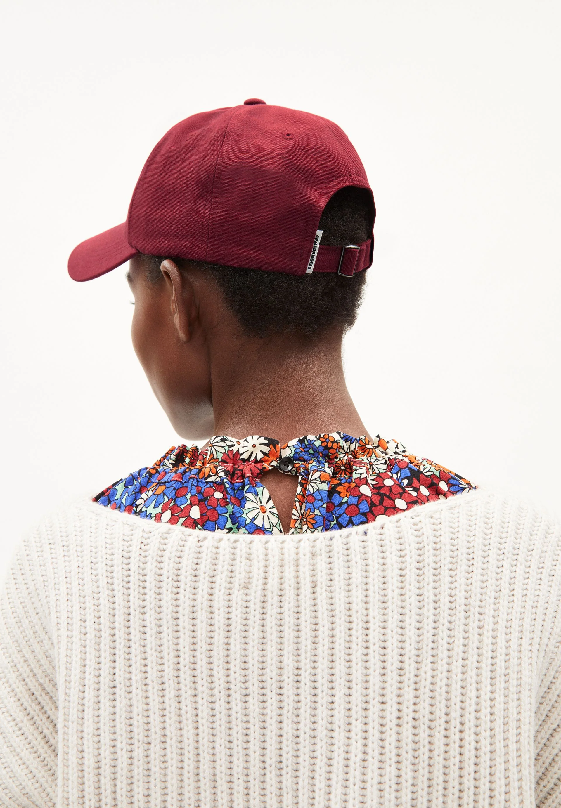 YENAAS BOLD KAPPE | dark ruby - Image 2