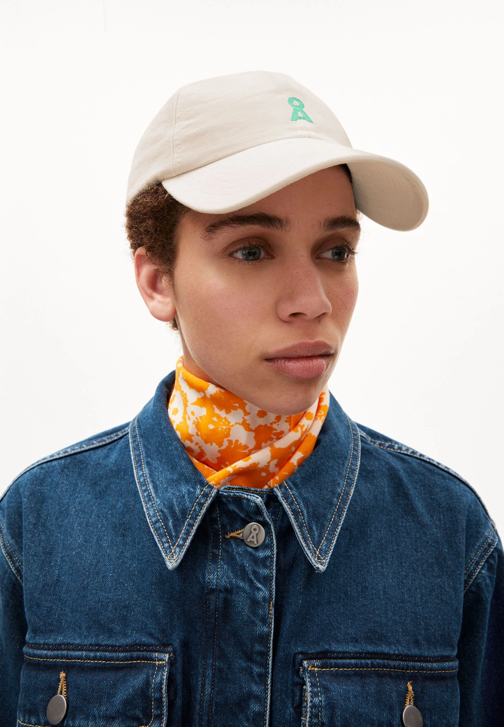 YENAAS BOLD KAPPE | oatmilk - Image 3